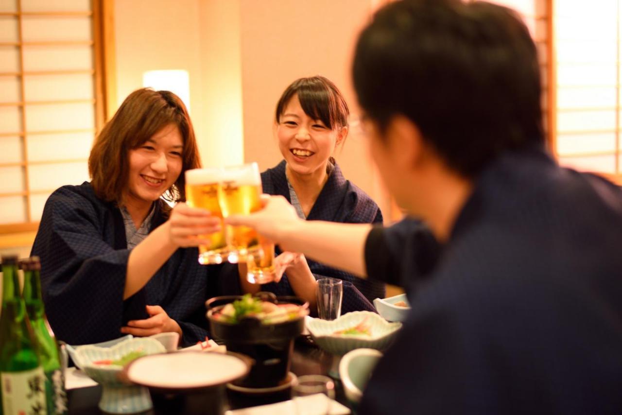 鈴の宿　登府屋旅館 米沢市 エクステリア 写真