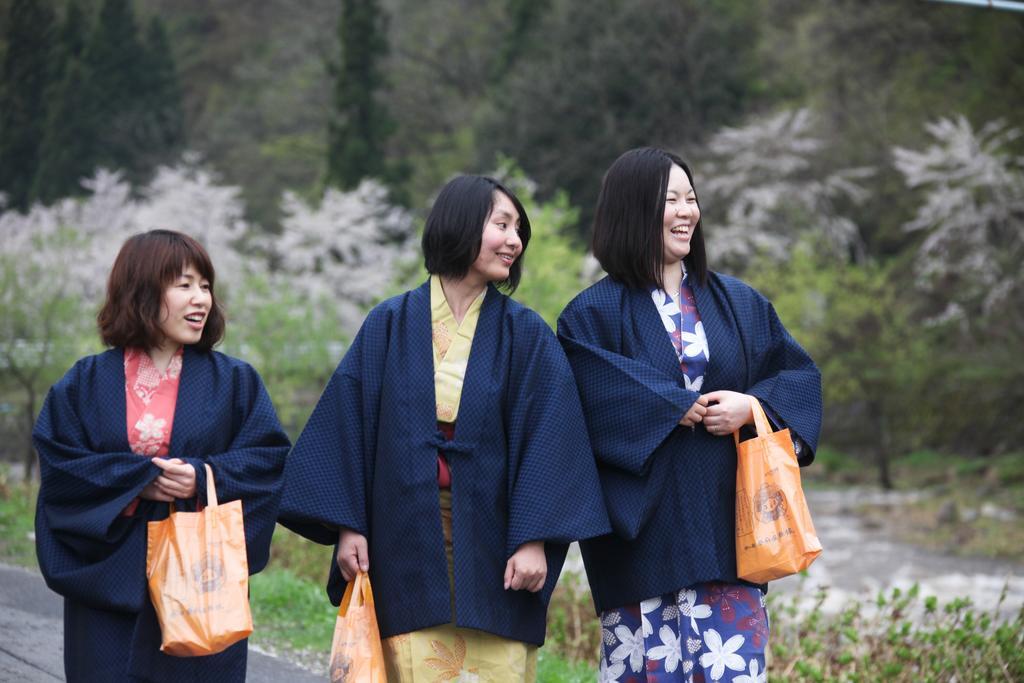 鈴の宿　登府屋旅館 米沢市 エクステリア 写真